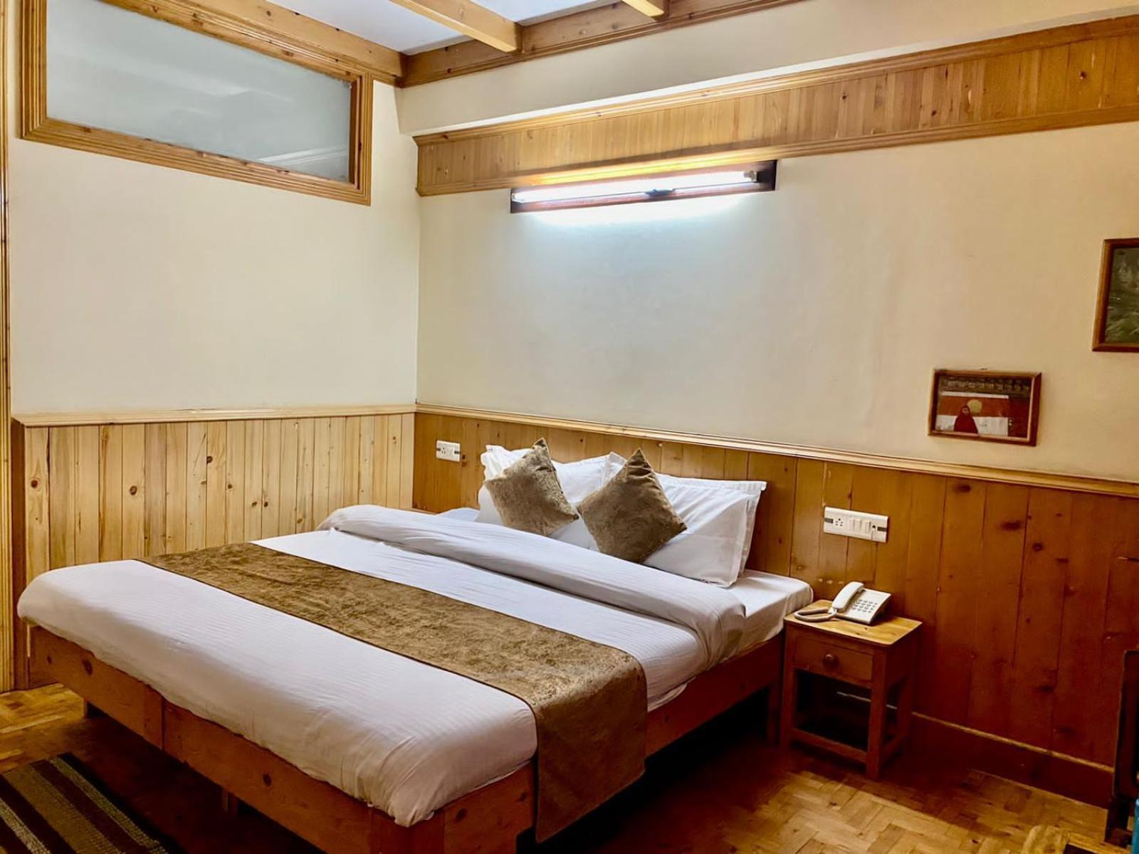 The Vashisht, Manali - A Four Star Luxury Hotel ภายนอก รูปภาพ