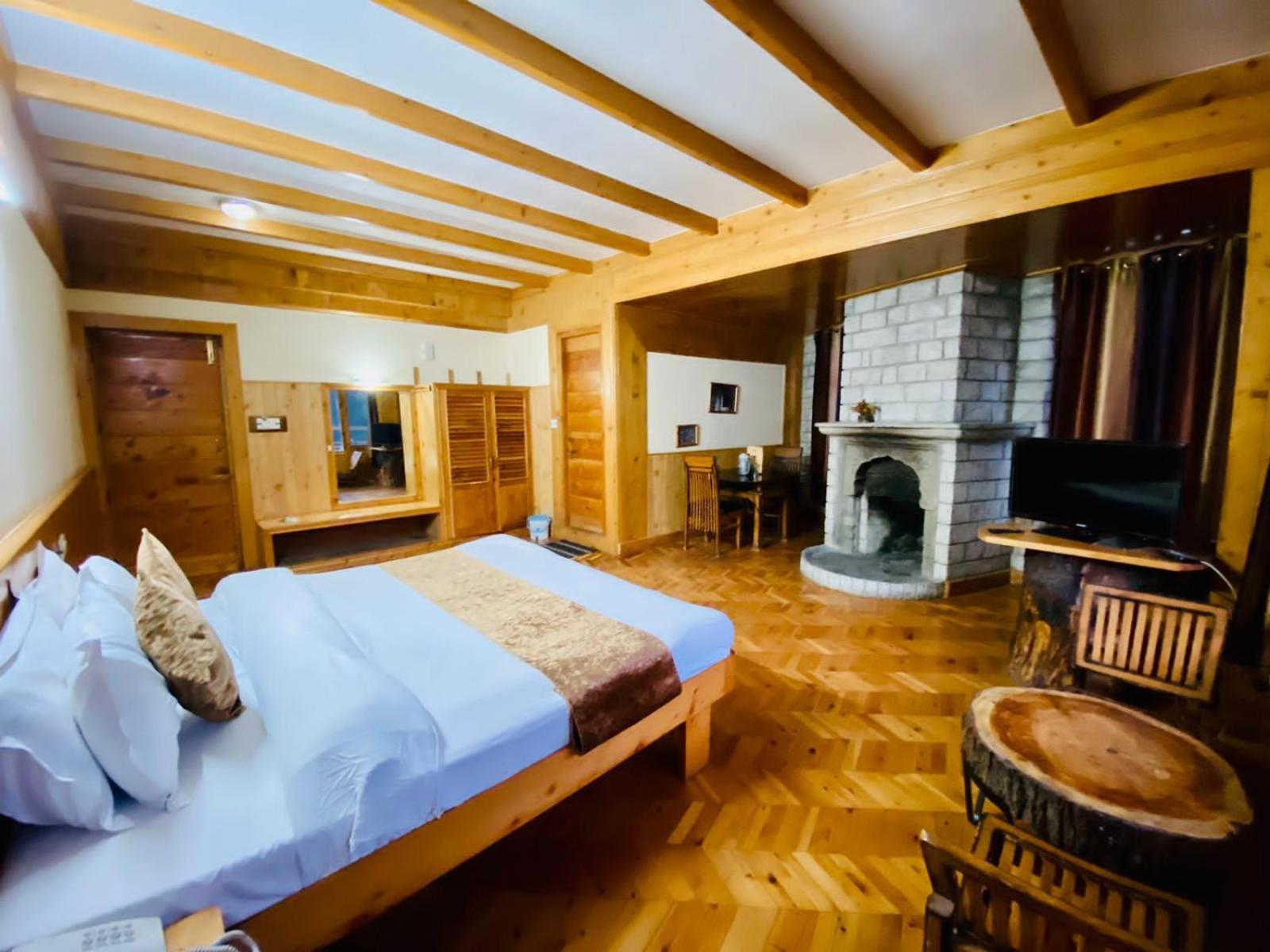 The Vashisht, Manali - A Four Star Luxury Hotel ภายนอก รูปภาพ