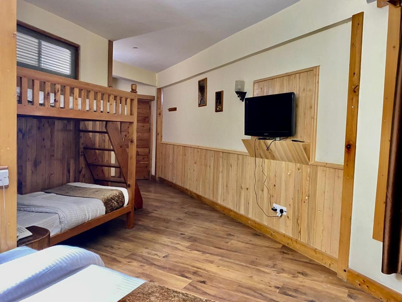 The Vashisht, Manali - A Four Star Luxury Hotel ภายนอก รูปภาพ
