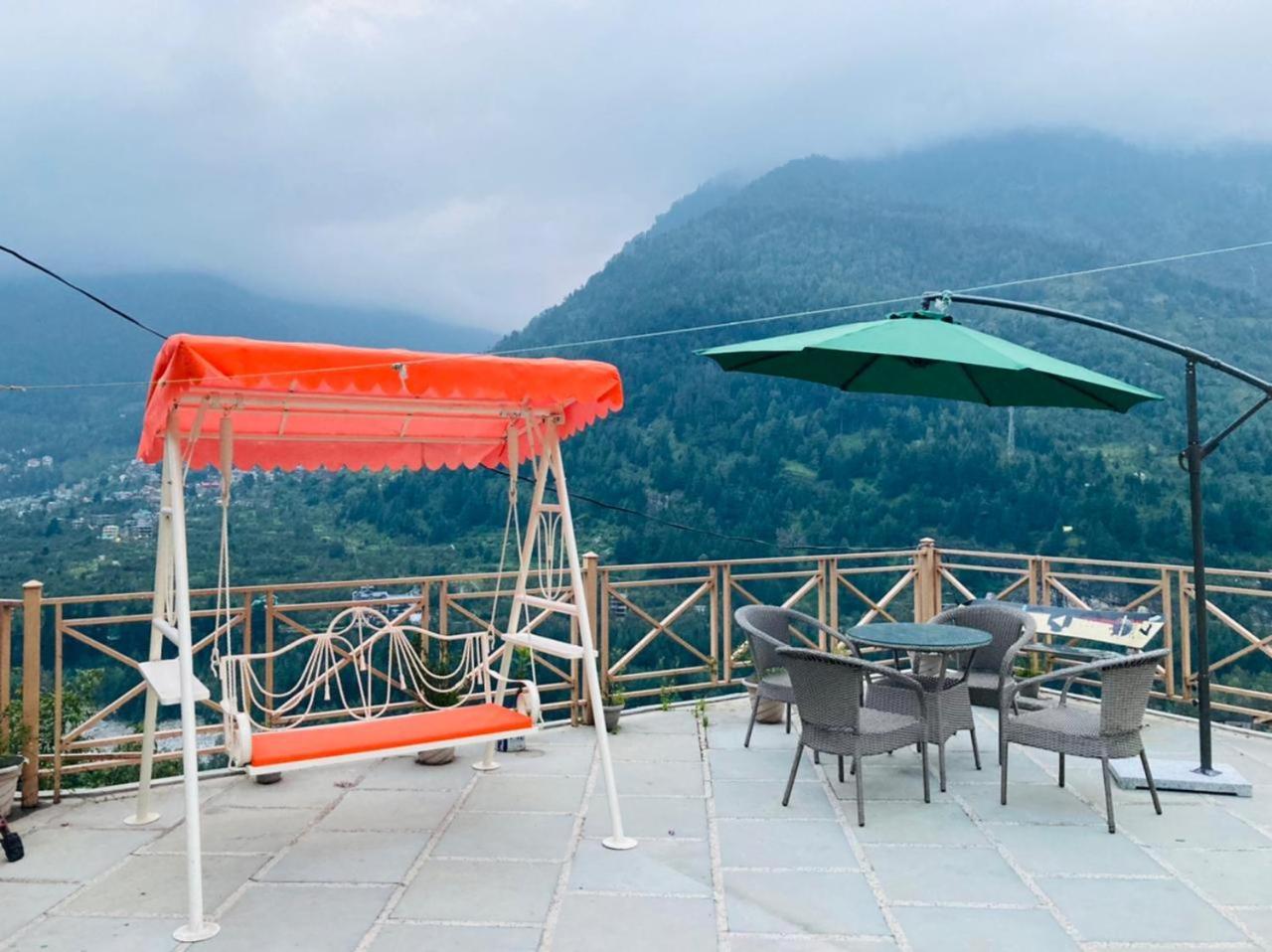 The Vashisht, Manali - A Four Star Luxury Hotel ภายนอก รูปภาพ