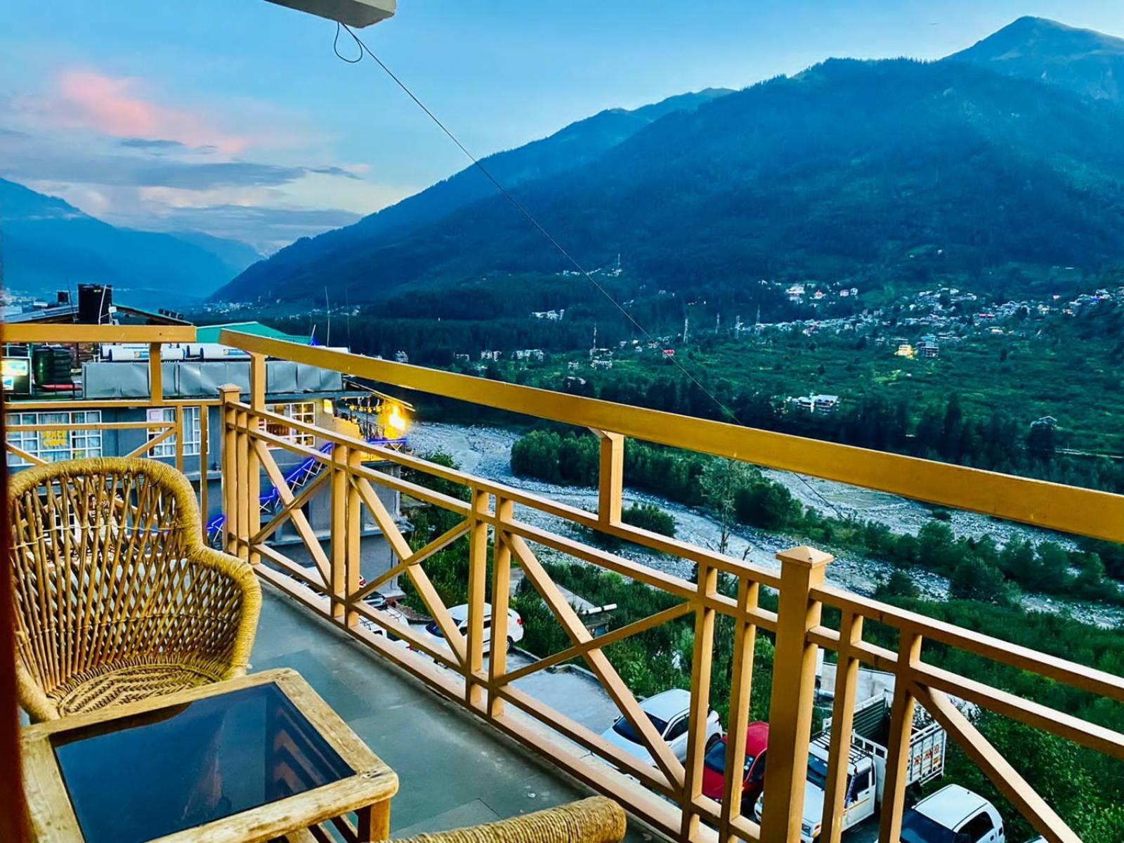 The Vashisht, Manali - A Four Star Luxury Hotel ภายนอก รูปภาพ