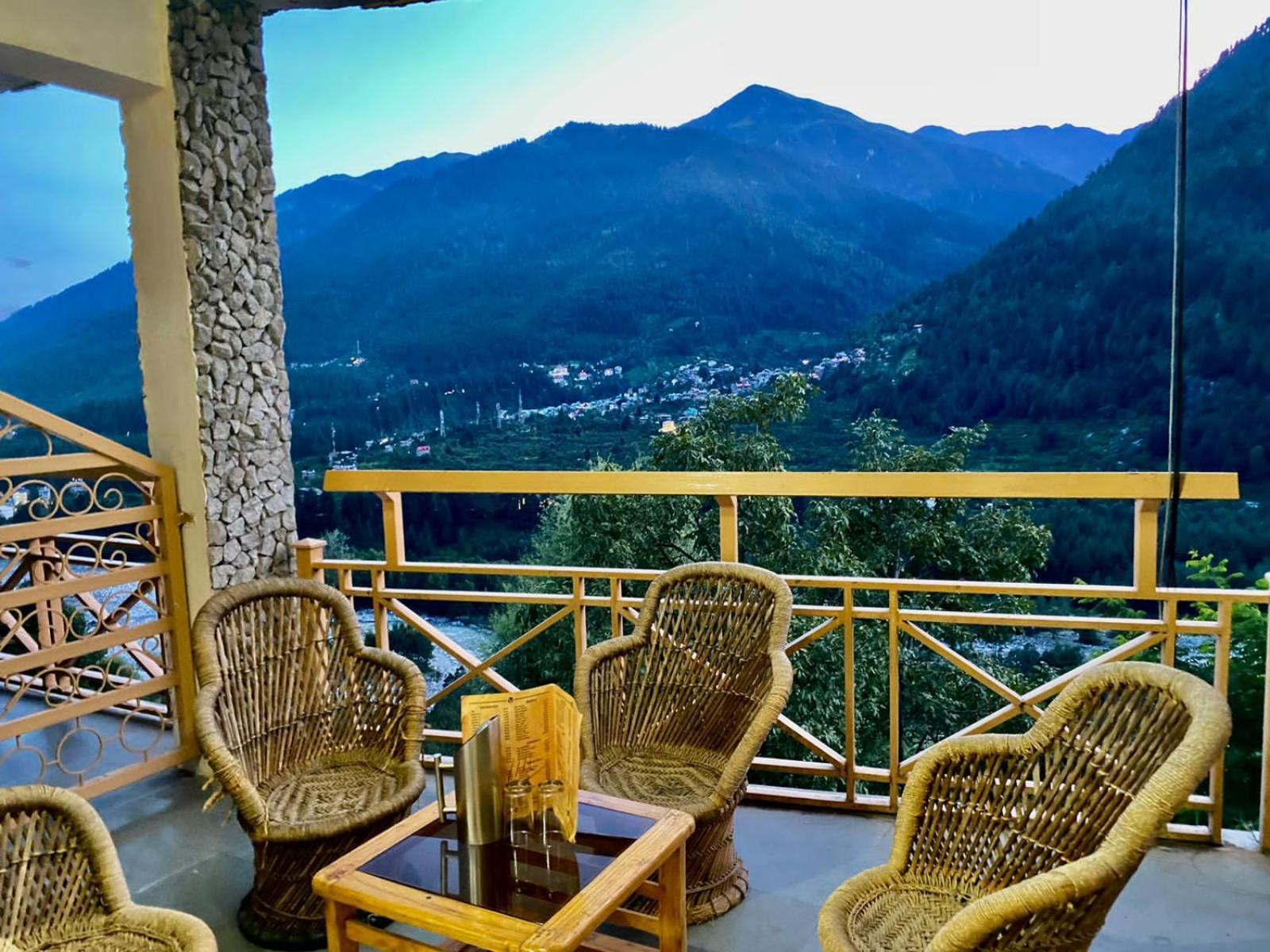 The Vashisht, Manali - A Four Star Luxury Hotel ภายนอก รูปภาพ