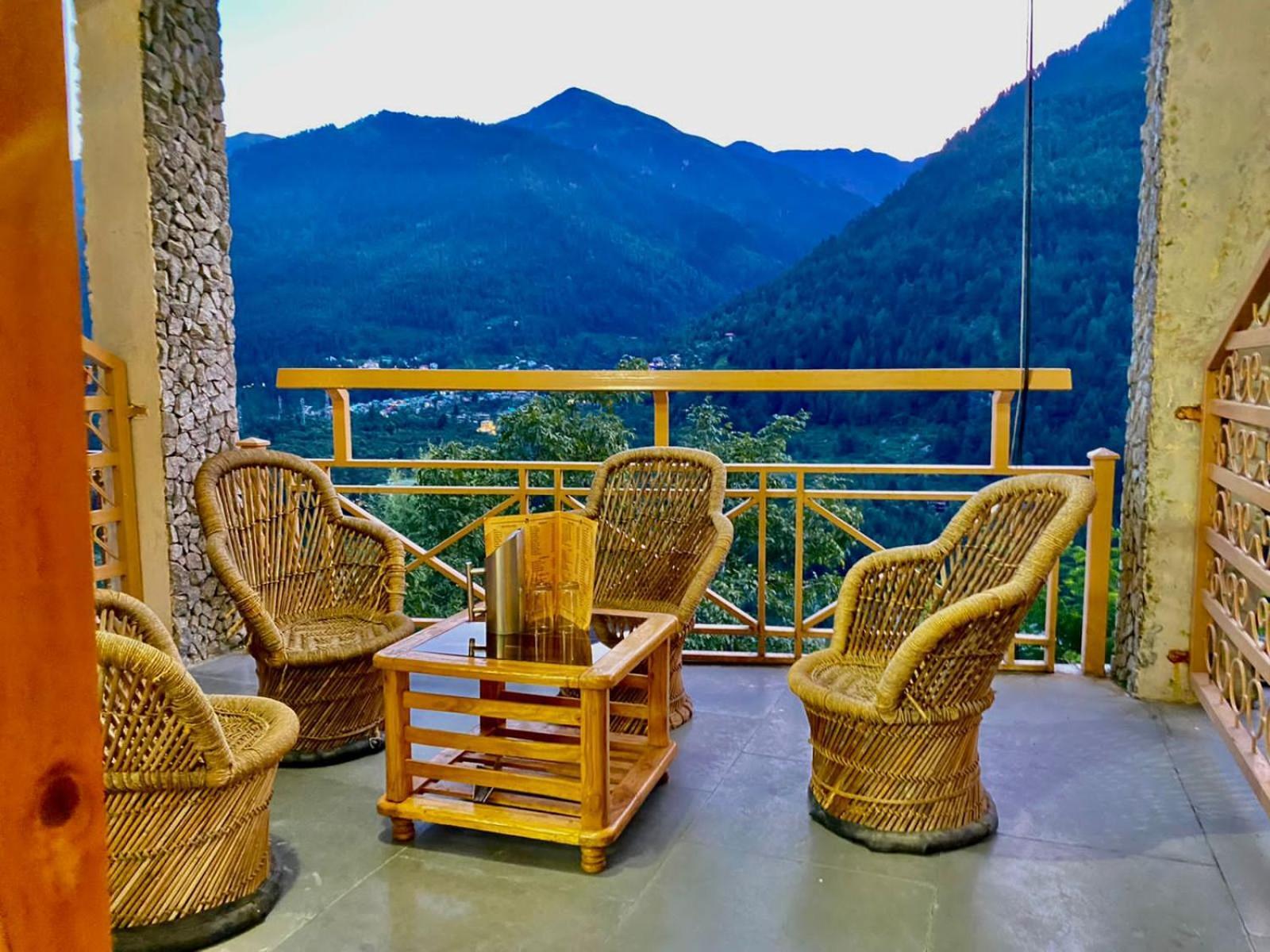 The Vashisht, Manali - A Four Star Luxury Hotel ภายนอก รูปภาพ