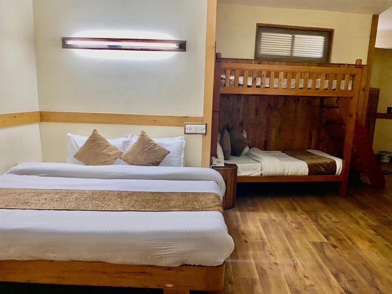 The Vashisht, Manali - A Four Star Luxury Hotel ภายนอก รูปภาพ