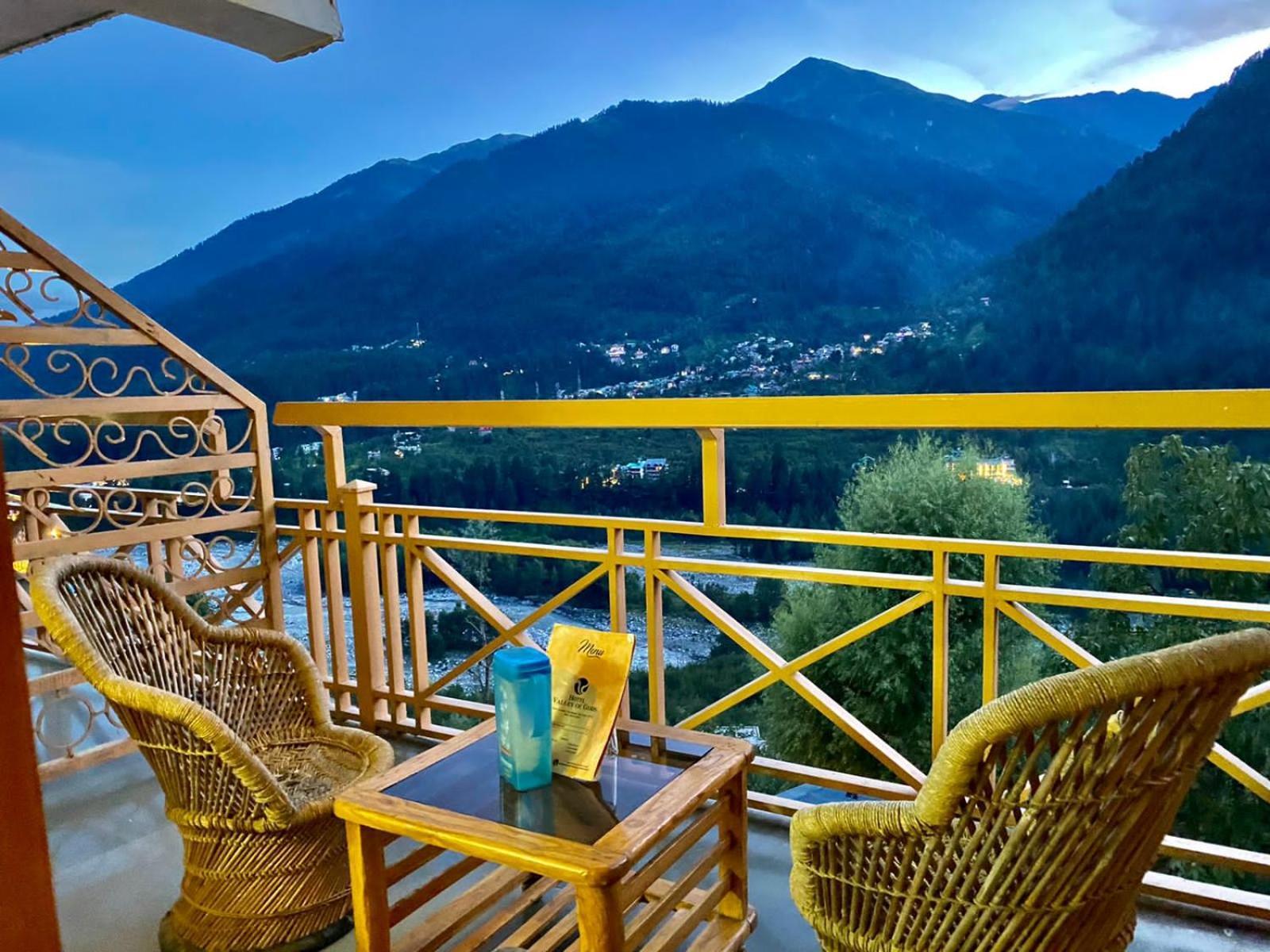 The Vashisht, Manali - A Four Star Luxury Hotel ภายนอก รูปภาพ