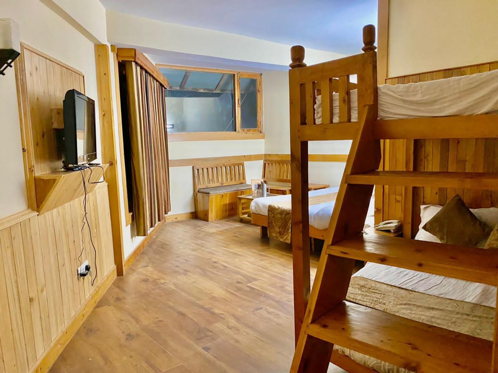 The Vashisht, Manali - A Four Star Luxury Hotel ภายนอก รูปภาพ
